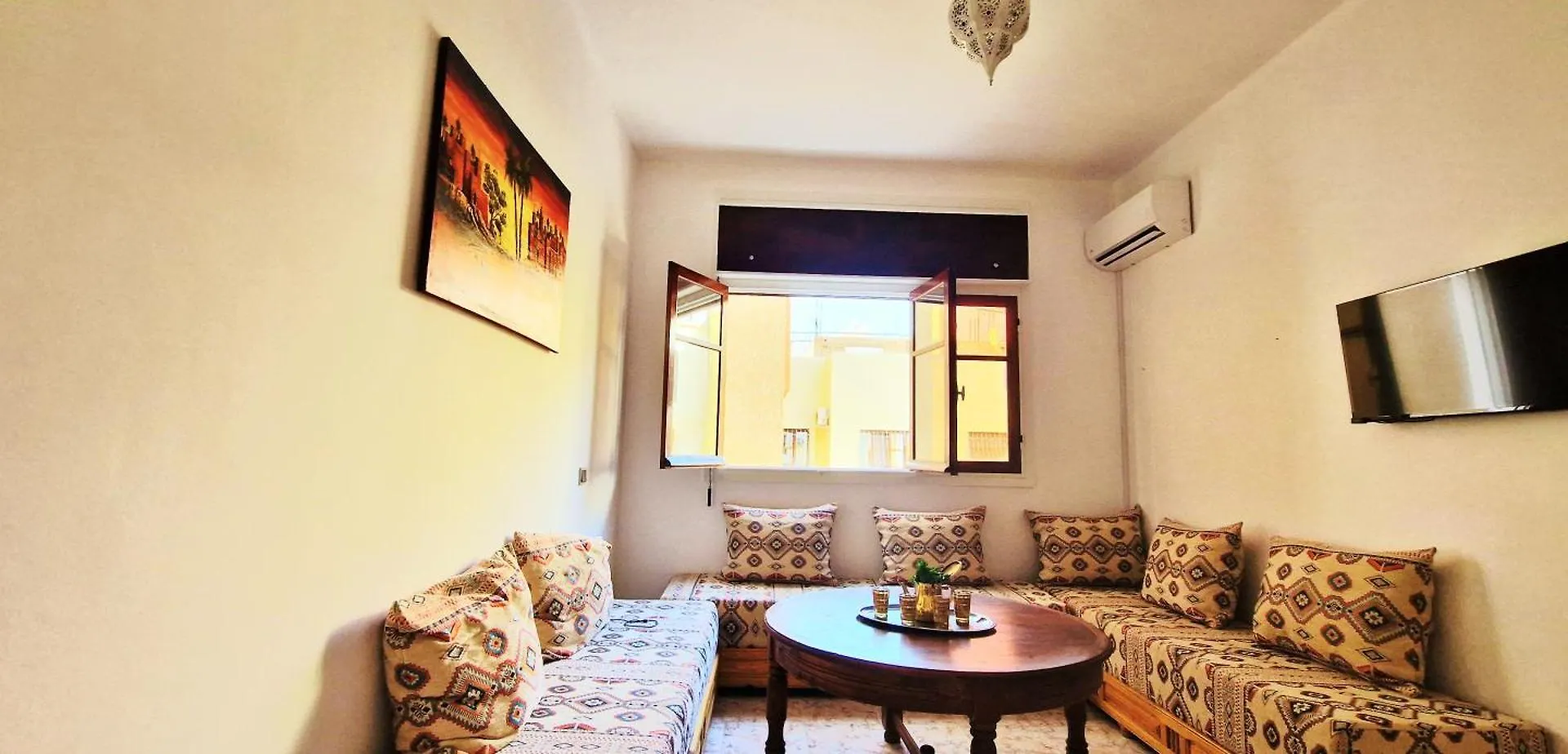 Agadir Beach Appartment Close To Agadir Bay דירה